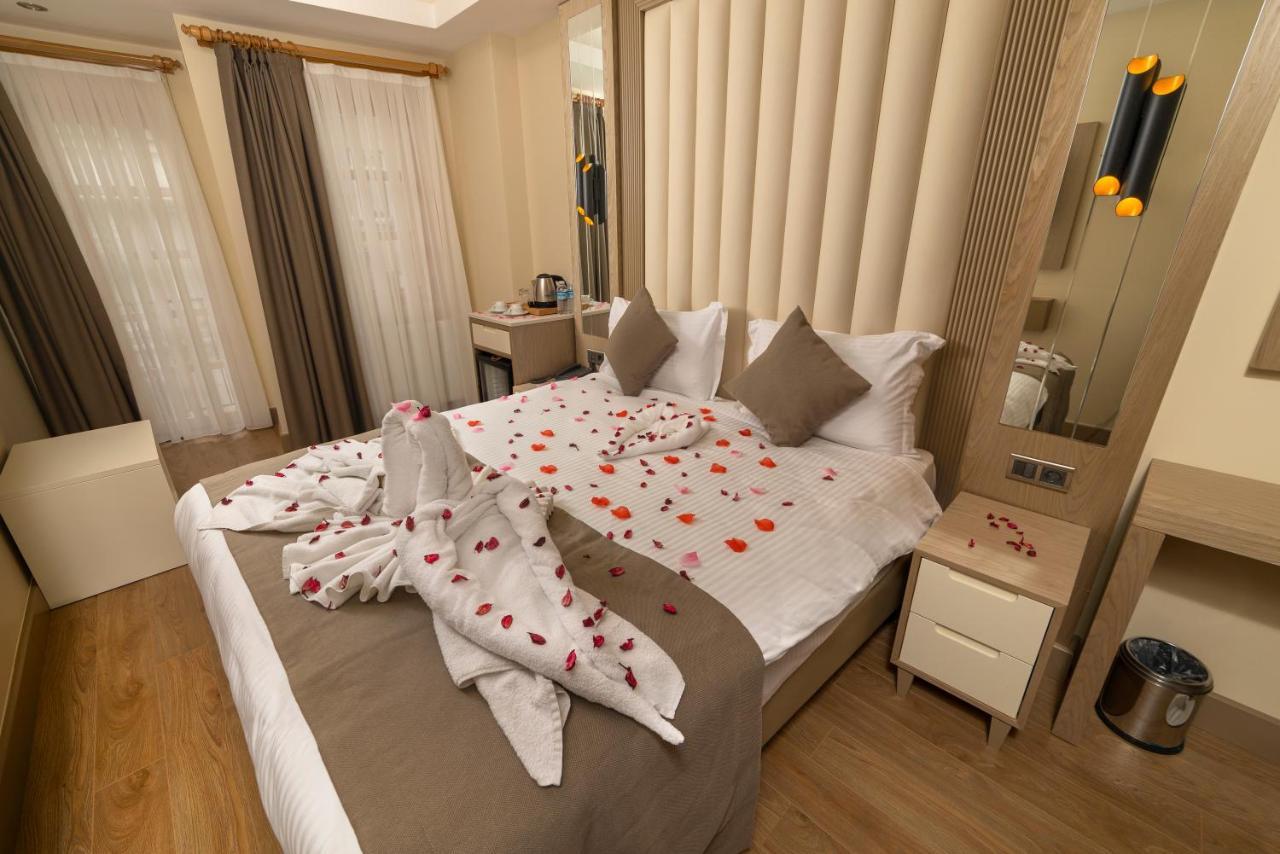 Asilzade Sirkeci * Istanboel